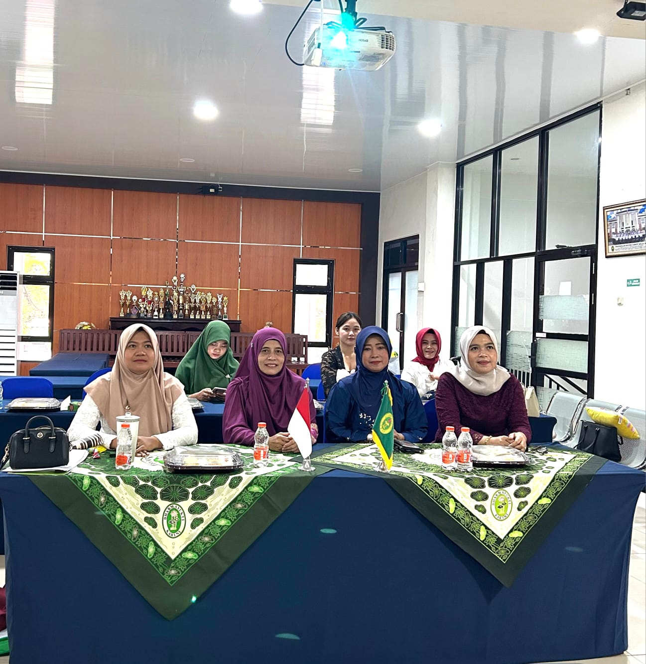 947. Sekretaris PA Sampit Ikuti Sosialisasi Undang-Undang Anti Korupsi dalam Rangka Syawalan dan Memperingati Hari Kartini secara Daring