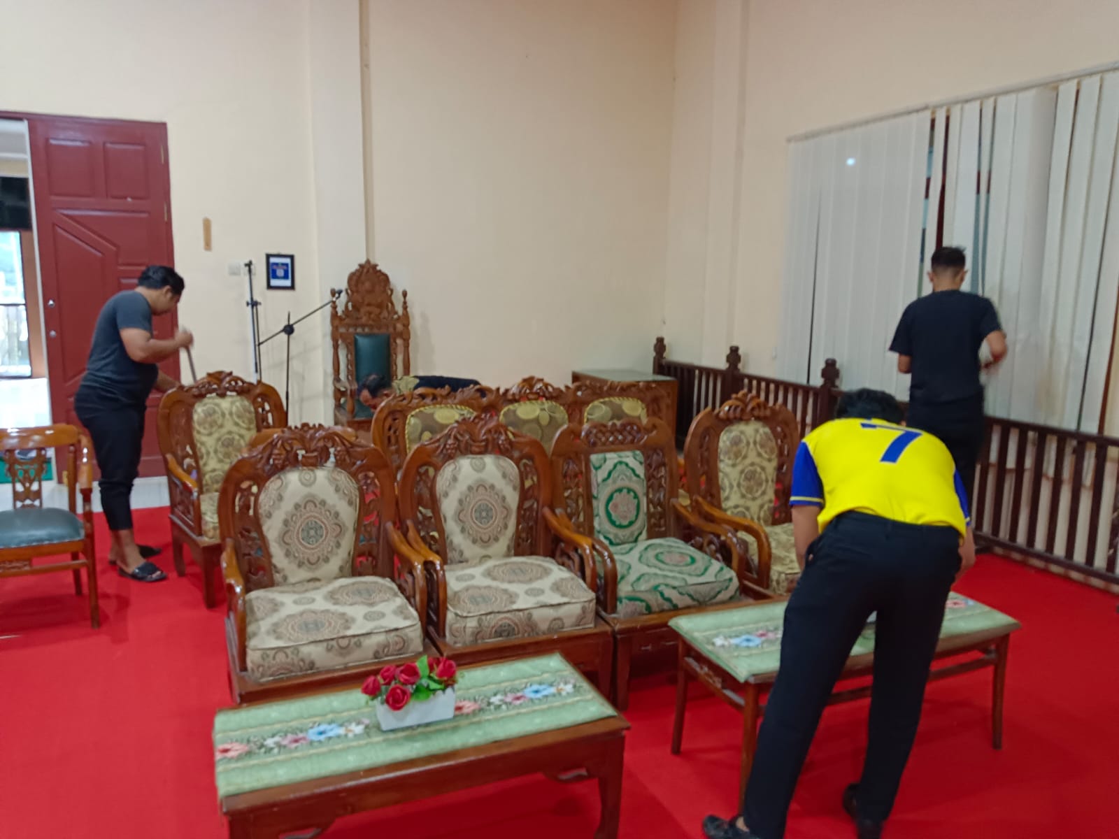 WhatsApp Image 2025 05 22 at 08.33.36